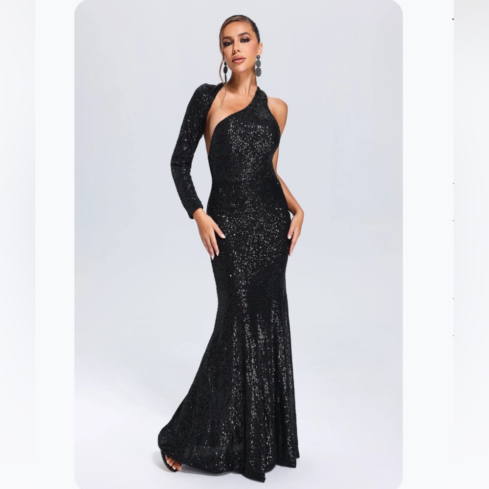 One Sleeve Sequin Maxi Dress
